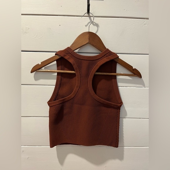 CUTS Women’s Ribbed Cropped Tank Top – Rust Brown – Size S - Picture 3 of 9